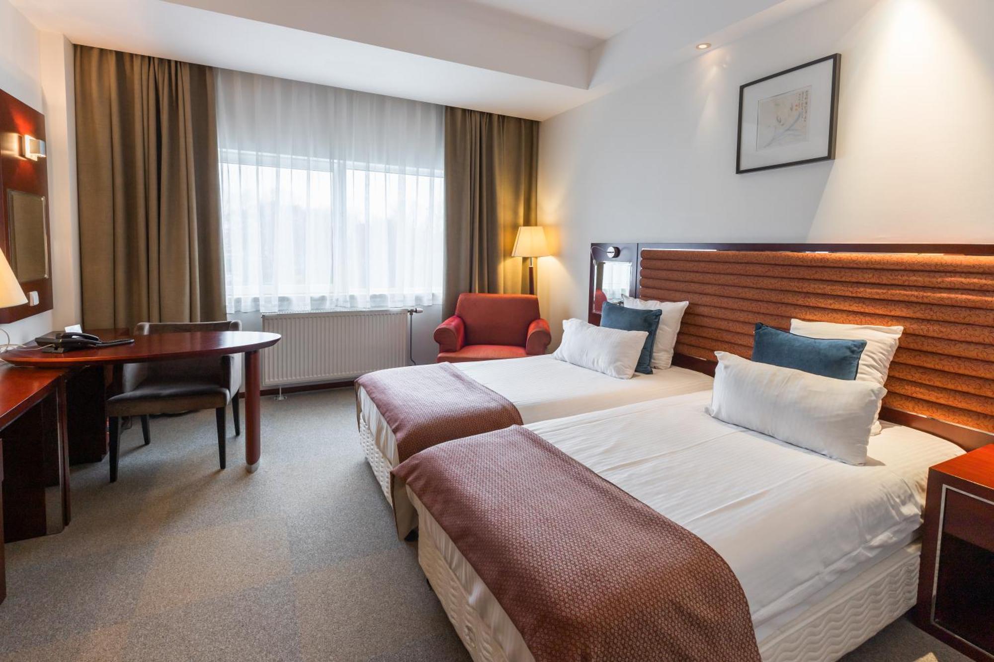 Shanghai Hotel Holland Delft Room photo